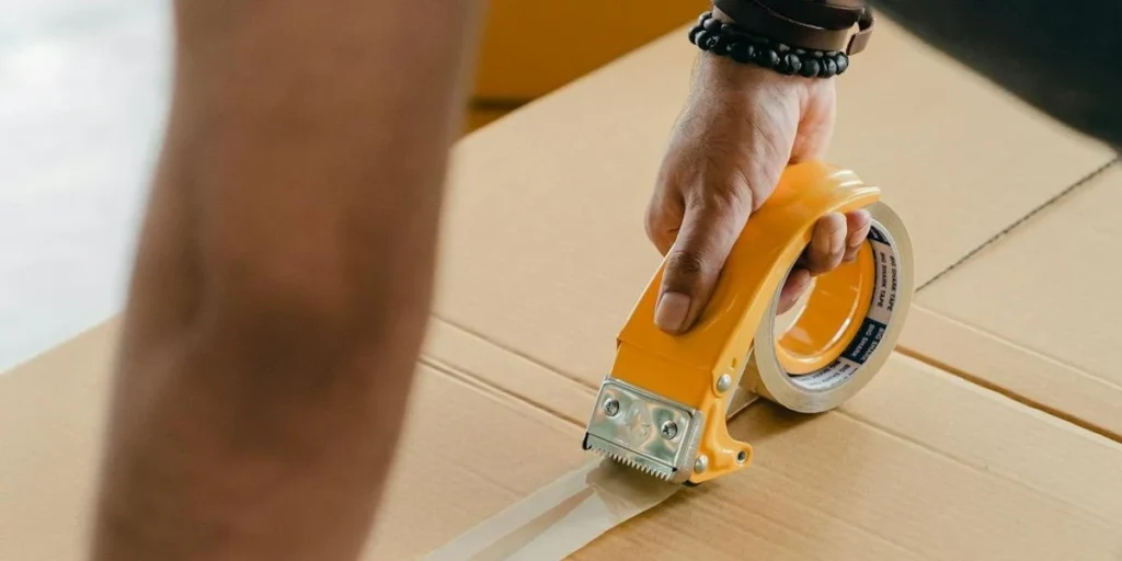 Emballer ses affaires avec des cartons de demenagement